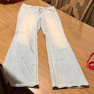 35” inseam - Light Blue Women's Jeans